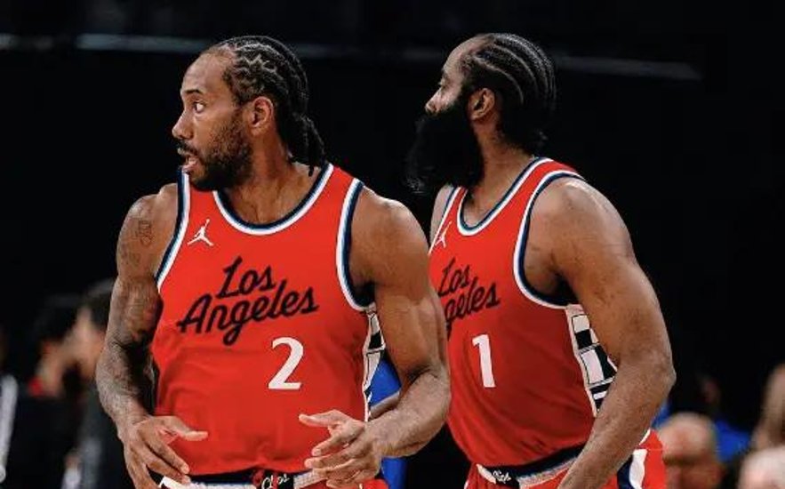 爱游戏体育-JackeyLove重要时刻重要助攻，掘金带队取胜！的简单介绍