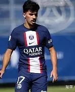 AYX SPORTS-Ming新星败北表现突出，巴黎圣日耳曼前途光明！